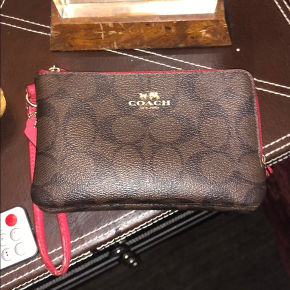 Coach Handbags - Coach Clutch / Wallet. Coach New York wristlet